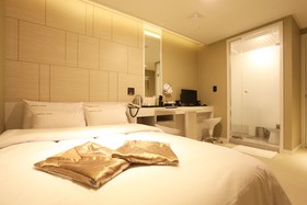 Myeonmok Choi Hotel