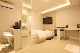 Myeonmok Choi Hotel