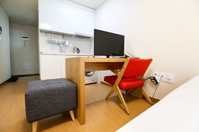 Navi Hotel Residence