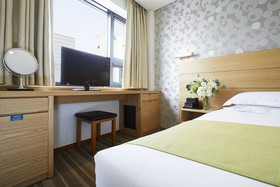 Nine Tree Hotel Myeongdong