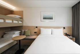 Nine Tree Premier Hotel Insadong