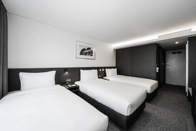 Nine Tree Premier Hotel Insadong