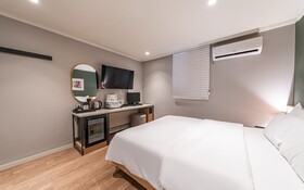 No 25 Hotel