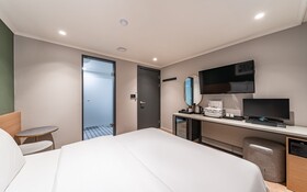 No 25 Hotel