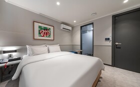 No 25 Hotel