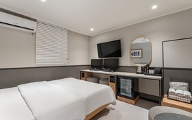 No 25 Hotel