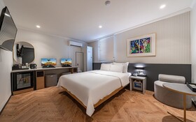 No 25 Hotel