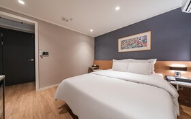 No 25 Hotel