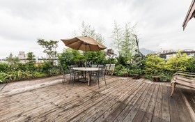 Nokbeon Hotel Galley