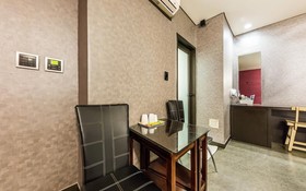 Nokbeon Hotel Galley