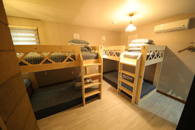 Stitches Guesthouse