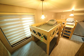 Stitches Guesthouse