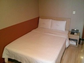 Richmond Hotel