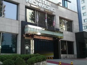 Richmond Hotel