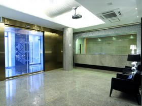 Ritz Seoul Hotel