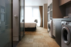 Royal Square Hotel