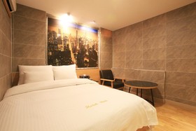 RUI Hotel