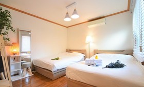 Season Helloworld House - Hostel