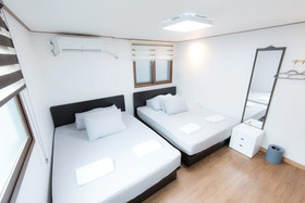 Olive Hostel