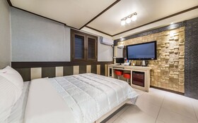 Seoul National University Angel