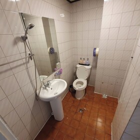 Seven Hostel
