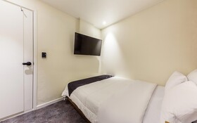 Shinchon Hotel Ludi