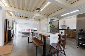 Sio Hostel L-Suite