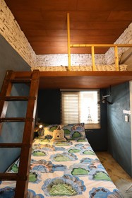 Sis N Bro Hostel