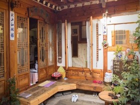 Sitong Hanok Guesthouse
