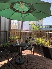 Slow Tree House Hongdae