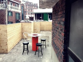 Social House Hostel