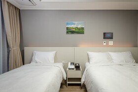 Sollago Myeongdong Hotel & Residence