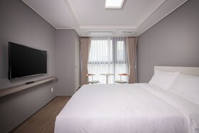 Sollago Myeongdong Hotel & Residence