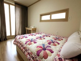 SS Guesthouse - Hostel
