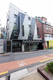 Starria Hostel