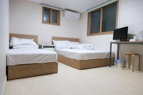 Starria Hostel