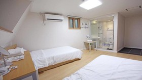 Starria Hostel