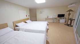 Starria Hostel
