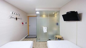 Starria Hostel