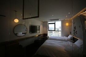 Stayrak Hotel