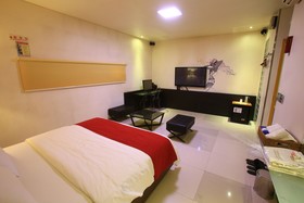 Suyu Solid Hotel