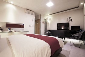 Suyu Solid Hotel