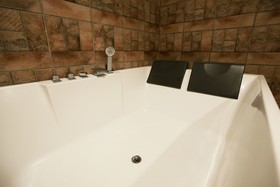 Suyu Solid Hotel
