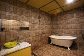 Suyu Solid Hotel