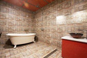Suyu Solid Hotel