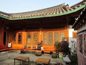 Tea Hanok Guesthouse