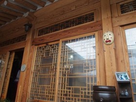 Tea Hanok Guesthouse