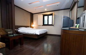The California Hotel