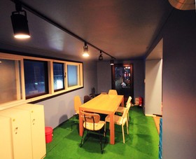 The One Hostel