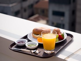 Tong Tong Petit Hotel